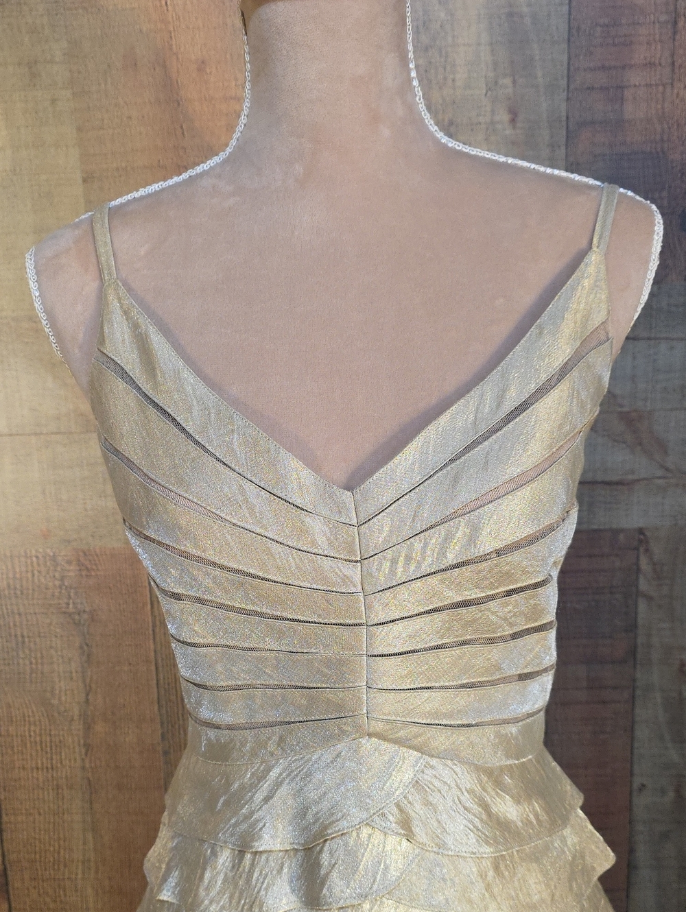 Adrianna Papell Shimmery Ivory Tiered V-Neck Mini Dress - Picture 3 of 14